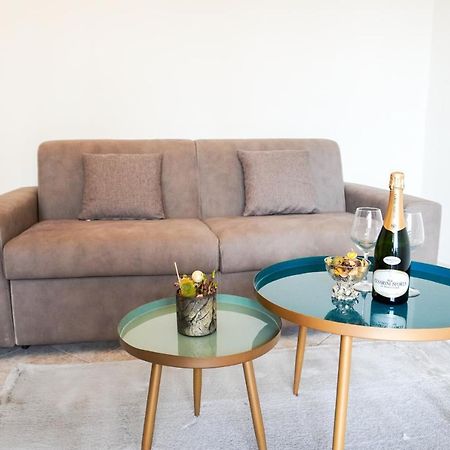 Fiera Apartment Перо Екстер'єр фото